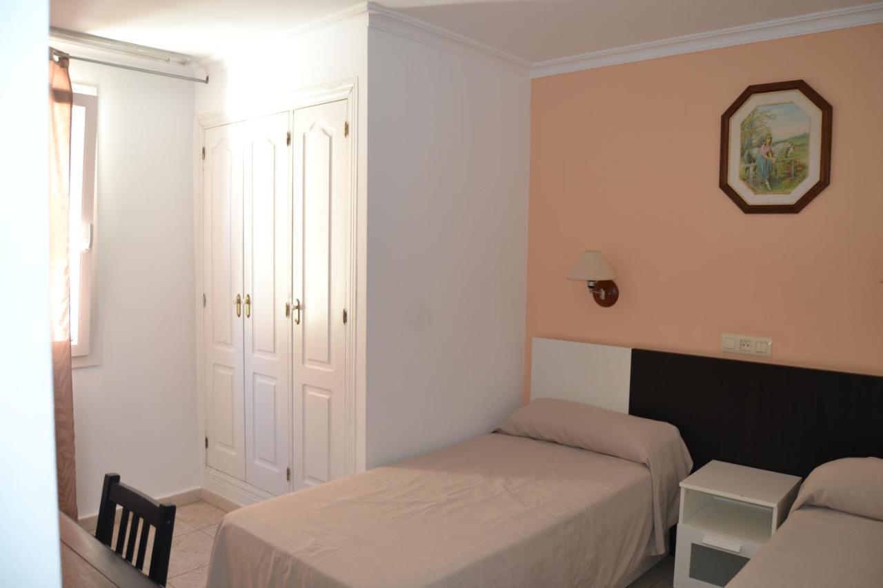 Hotel Miramar La Línea de la Concepción Εξωτερικό φωτογραφία